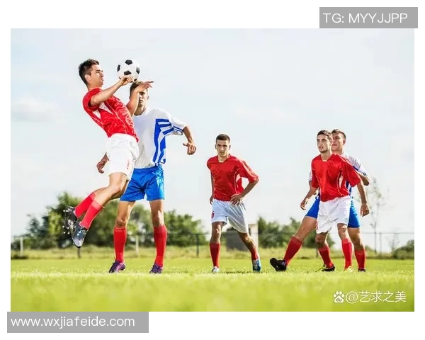 模仿某国足球明星精彩瞬间视频挑战引发热潮，球迷纷纷参与展现个人风采
