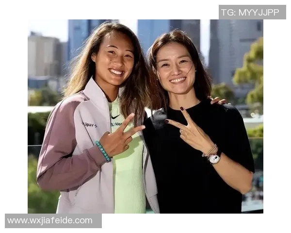 李娜与安妮卡64贝克的巅峰对决：网球传奇的精彩瞬间与辉煌历程