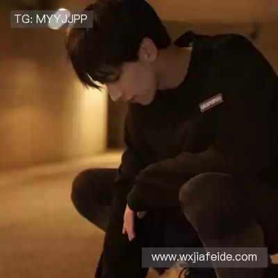 滑昊章